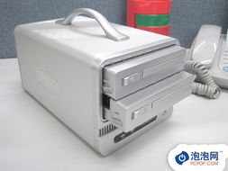 鐵威瑪 F2-300 RAID系統(tǒng)體驗(yàn) 外觀與內(nèi)部結(jié)構(gòu)一看究竟，IT168磁盤陣列圖片大全精選